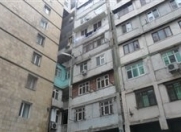 Satılır 2 otaqlı 65 m2 köhnə tikili Ayna Sultanova heykəli