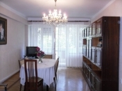 İcarəyə verilir 3 otaqlı 80 m2 köhnə tikili Gənclik m.