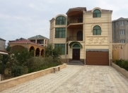İcarəyə verilir 5 otaqlı 320 m2 həyət evi Badamdar