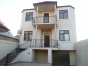 Satılır 9 otaqlı 240 m2 həyət evi Binəqədi
