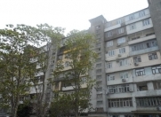 Satılır 2 otaqlı 50 m2 köhnə tikili Gənclik m.