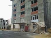 Satılır 2 otaqlı 94 m2 yeni tikili İnşaatçılar m.