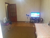 Satılır 3 otaqlı 58 m2 köhnə tikili Montin