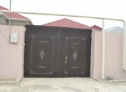 Satılır 3 otaqlı 100 m2 həyət evi Four Seasons otel