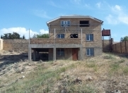 Satılır 6 otaqlı 1200 m2 bağ evi Fatmayı