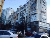 Satılır 4 otaqlı 95 m2 köhnə tikili 8 km