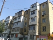 Satılır 1 otaqlı 40 m2 köhnə tikili Elmlər Akademiyası m.