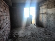 Satılır 1 otaqlı 66 m2 yeni tikili İnşaatçılar m.