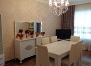 Satılır 4 otaqlı 115 m2 köhnə tikili 8 km