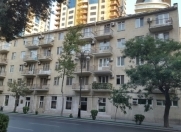 İcarəyə verilir 65 otaqlı 3 m2 köhnə tikili Sahil m.