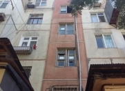 Satılır 1 otaqlı 45 m2 köhnə tikili 7 mkr