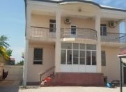 Satılır 4 otaqlı 250 m2 həyət evi Ramana