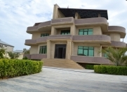 Satılır 12 otaqlı 1000 m2 həyət evi Şüvəlan Park ticarət mərkəzi