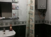 Satılır 4 otaqlı 95 m2 köhnə tikili Buzovna