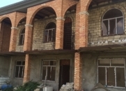 Satılır 7 otaqlı 500 m2 həyət evi 8 km