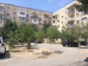 Satılır 4 otaqlı 100 m2 köhnə tikili Badamdar