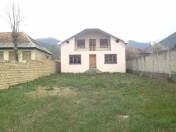 Satılır 3 otaqlı 110 m2 həyət evi Şəki