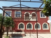 Satılır 10 otaqlı 330 m2 həyət evi Qaraçuxur