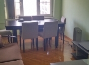 İcarəyə verilir 3 otaqlı 70 m2 köhnə tikili İçəri Şəhər m.