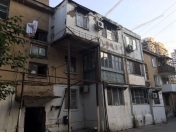 Satılır 3 otaqlı 70 m2 köhnə tikili Hüseyn Cavid parkı