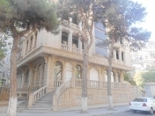 İcarəyə verilir 10 otaqlı 1500 m2 obyekt Gənclik m.