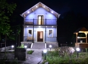 İcarəyə verilir 3 otaqlı 70 m2 bağ evi Zaqatala