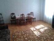 İcarəyə verilir 2 otaqlı 48 m2 köhnə tikili Səməd Vurğun parkı