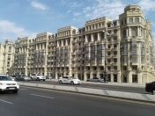 Satılır 4 otaqlı 150 m2 yeni tikili Nəriman Nərimanov m.