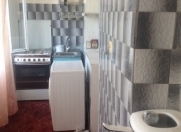 İcarəyə verilir 2 otaqlı 45 m2 köhnə tikili 4 mkr