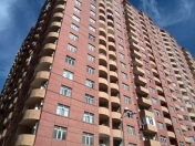 Satılır 3 otaqlı 124 m2 yeni tikili İnşaatçılar m.