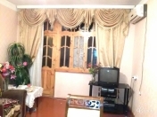 Satılır 3 otaqlı 140 m2 yeni tikili Ağdaş