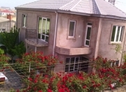 Satılır 4 otaqlı 220 m2 bağ evi Buzovna