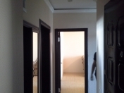 İcarəyə verilir 3 otaqlı 70 m2 köhnə tikili Ayna Sultanova heykəli