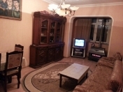 İcarəyə verilir 3 otaqlı 100 m2 köhnə tikili 7 mkr