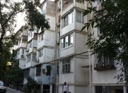 İcarəyə verilir 2 otaqlı 33 m2 köhnə tikili Yasamal bazarı