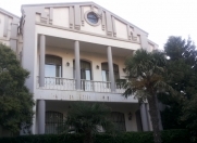 Satılır 7 otaqlı 450 m2 həyət evi Badamdar