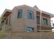 Satılır 6 otaqlı 200 m2 həyət evi Qaraçuxur
