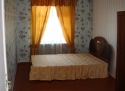 İcarəyə verilir 2 otaqlı 46 m2 köhnə tikili Qara Qarayev m.