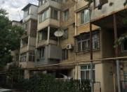 İcarəyə verilir 2 otaqlı 56 m2 köhnə tikili Montin