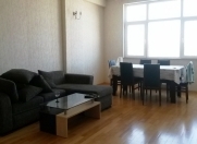 İcarəyə verilir 3 otaqlı 130 m2 yeni tikili İnşaatçılar m.