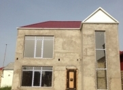 Satılır 6 otaqlı 220 m2 həyət evi Binə