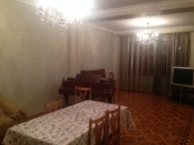 İcarəyə verilir 4 otaqlı 92 m2 köhnə tikili Gənclik m.