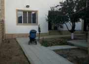Satılır 3 otaqlı 140 m2 həyət evi Saray