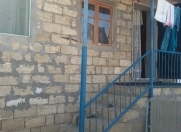 Satılır 5 otaqlı 100 m2 bağ evi Saray