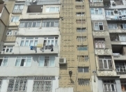 Satılır 2 otaqlı 61 m2 köhnə tikili İnşaatçılar m.