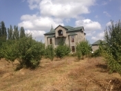Satılır 6 otaqlı 350 m2 həyət evi Qusar