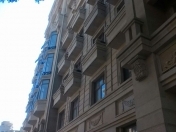 Satılır 4 otaqlı 130 m2 yeni tikili Nəriman Nərimanov m.