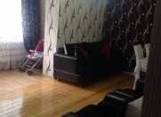 Satılır 3 otaqlı 50 m2 köhnə tikili Gənclik m.