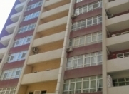 Satılır 4 otaqlı 200 m2 yeni tikili 8 mkr