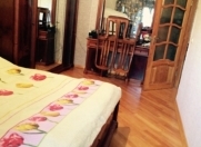 Satılır 4 otaqlı 70 m2 köhnə tikili İnşaatçılar m.